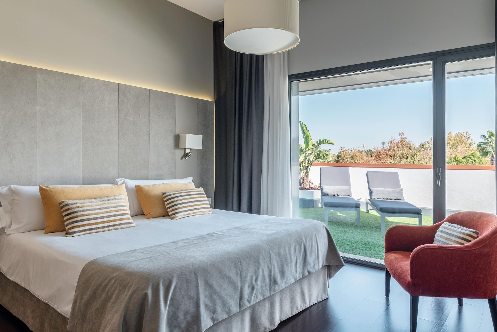 Sevilla Green Suites Alcalá de Guadaira Exteriör bild