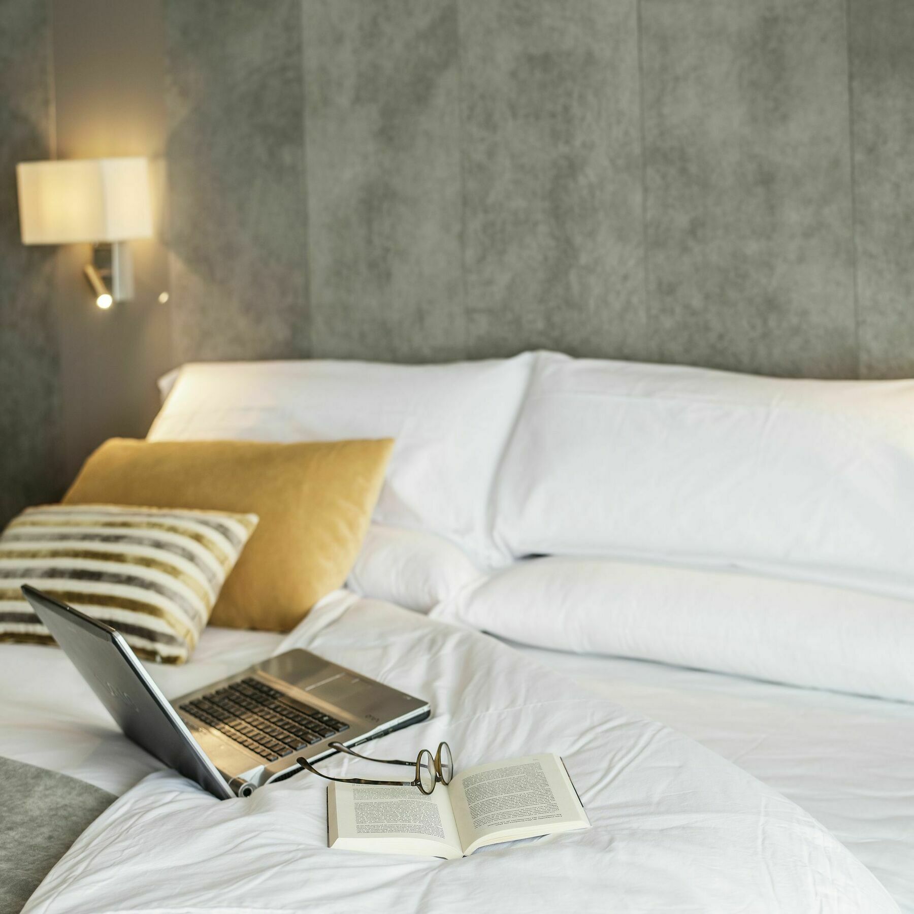 Sevilla Green Suites Alcalá de Guadaira Exteriör bild